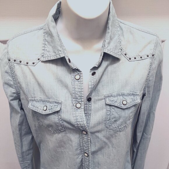 American Eagle Outfitters-Long Sleeve Denim Western Shirt-Studs-Pearl Snaps-Sz 4 - Picture 3 of 15